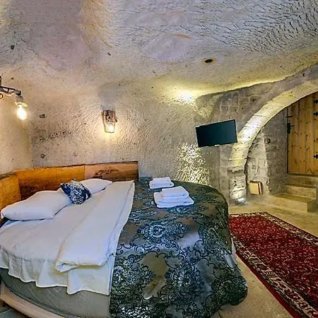 Lubberona Cave Cappadocia